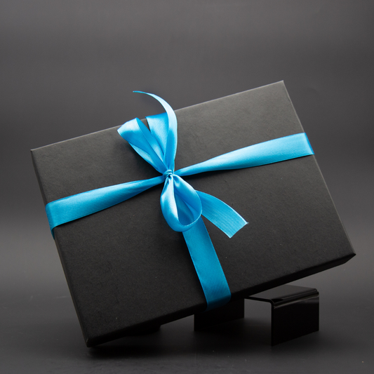 3 Month Subscription Gift Box With Teardrop Ceramic Melter and 3 Boxes of Scented Wax Melts