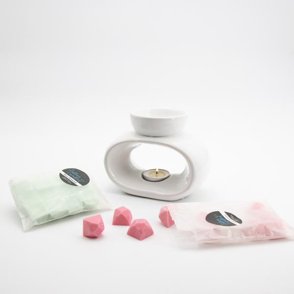 White Oval Melter & Two Free Packets of Melts
