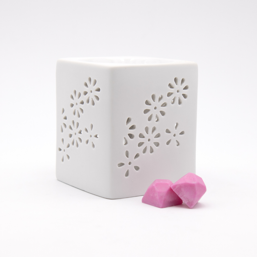 Square ceramic soy wax melter